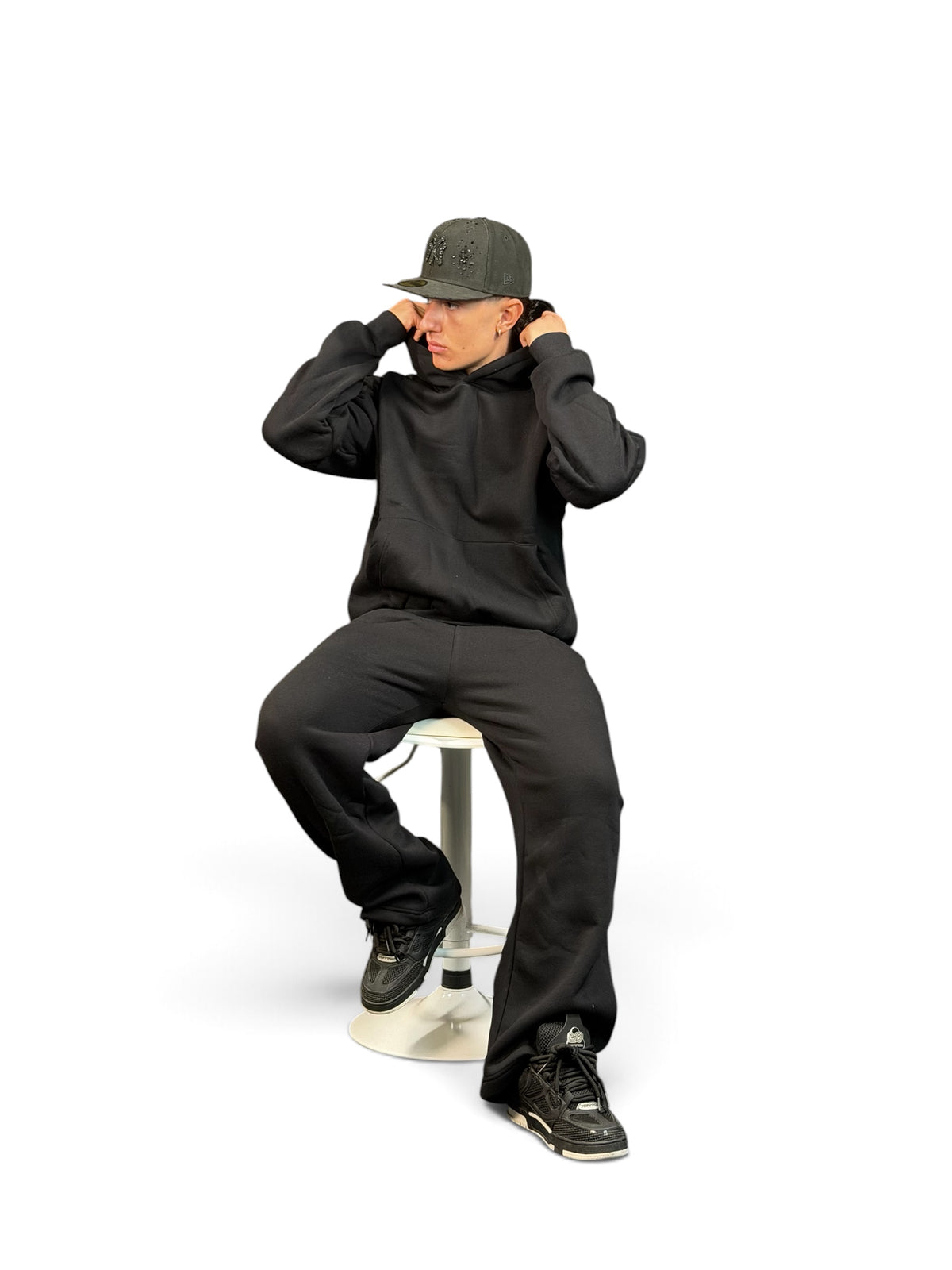 GT-TRACKSUIT BLACK